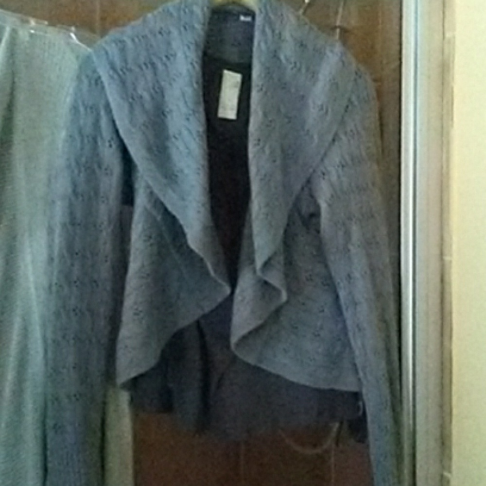 Kim Rogers Grey Seeater/Shrug